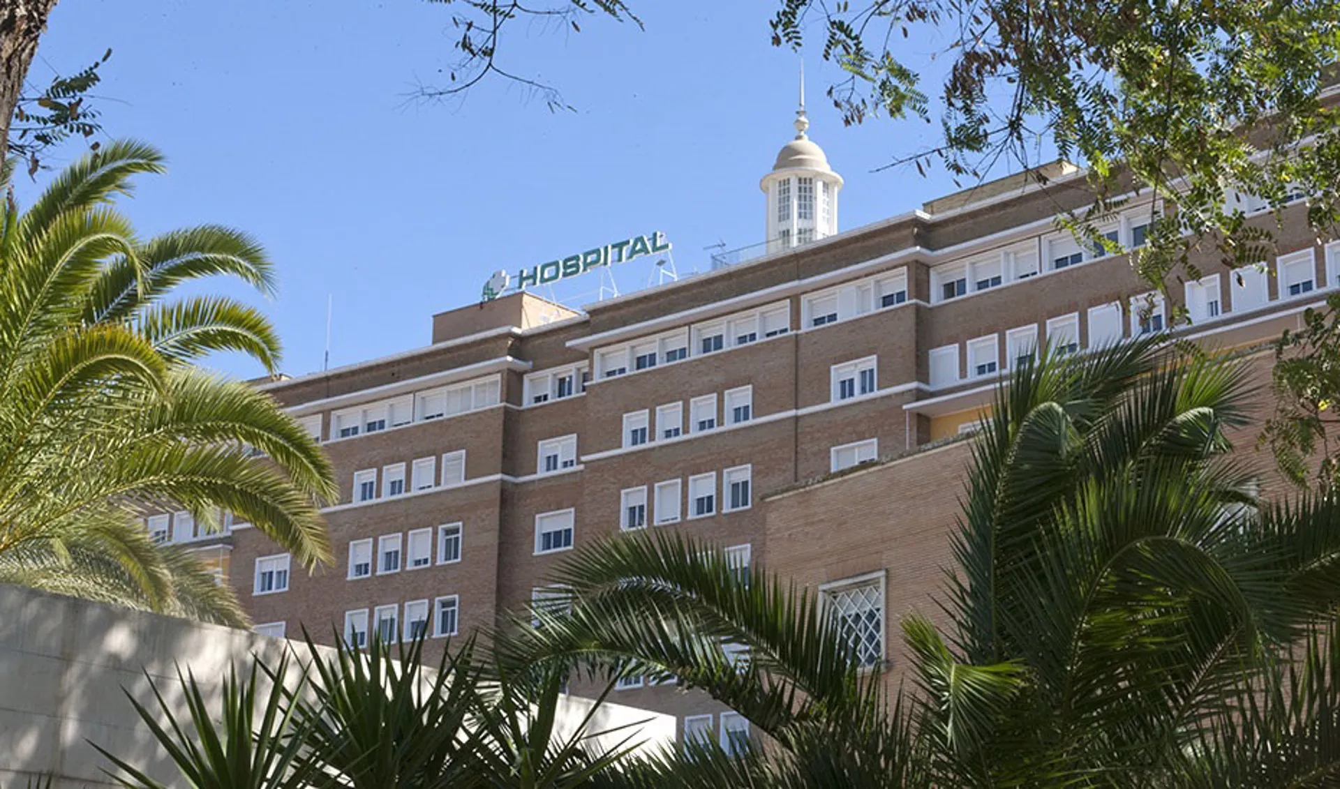 Detenido un hombre en Sevilla tras amenazar con un cuchillo en el Hospital Virgen del Rocío