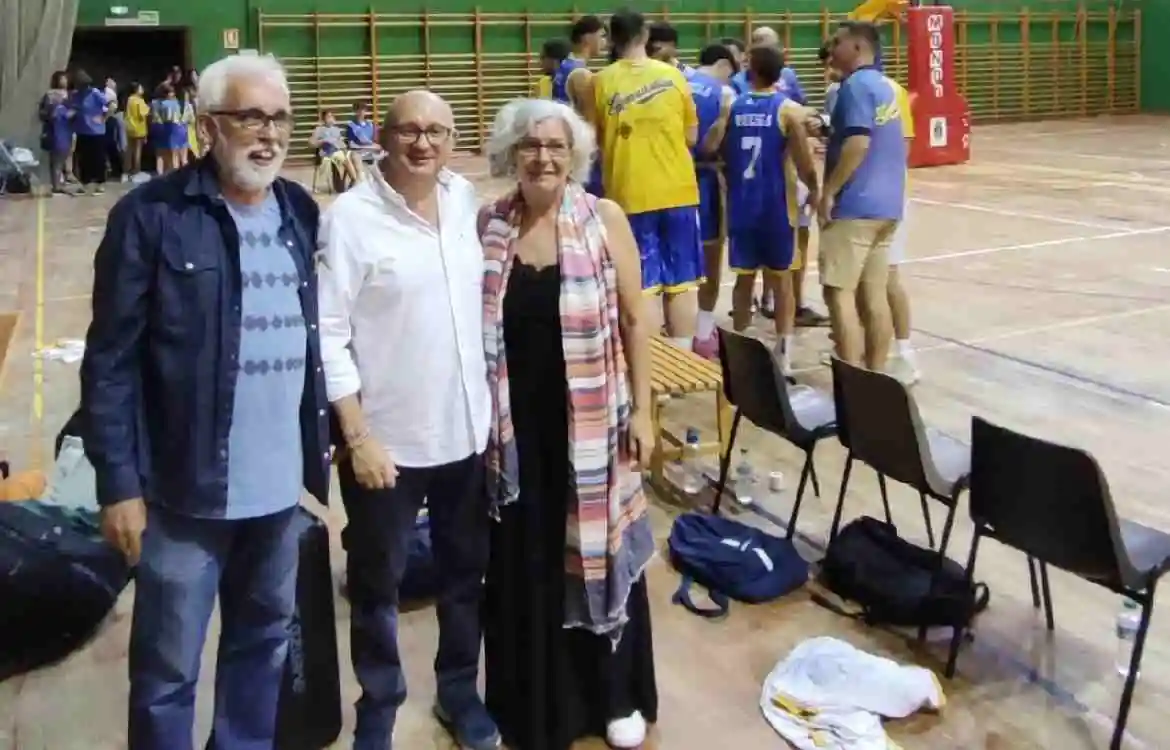 El Club Gymnástica Portuense de Baloncesto presenta a sus 19 equipos