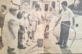 Imagen del Diario Sur en las inundaciones de 1989