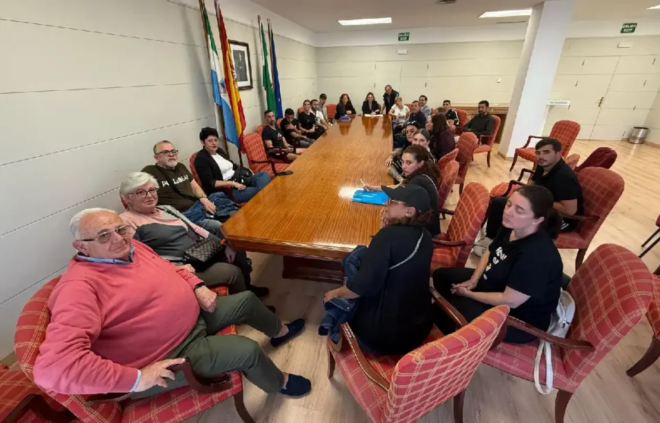 Sareb rompe su compromiso y reactiva el riesgo de desahucio para 39 familias en Torremolinos