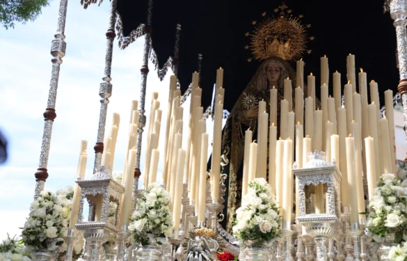 Viernes Santo de Granada 2025 | Foto: Celia Pérez