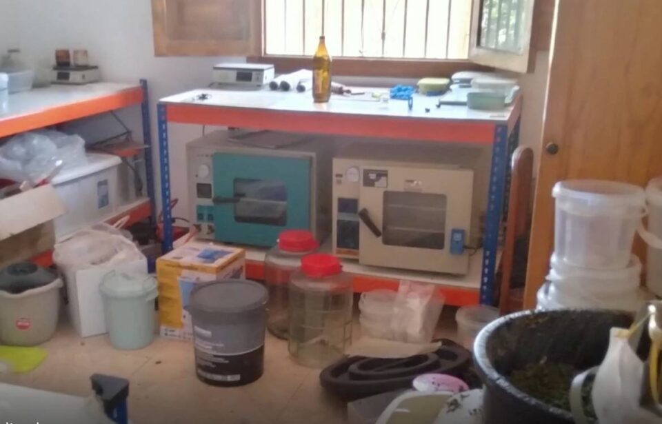 laboratorio marihuana huetor vega (1)