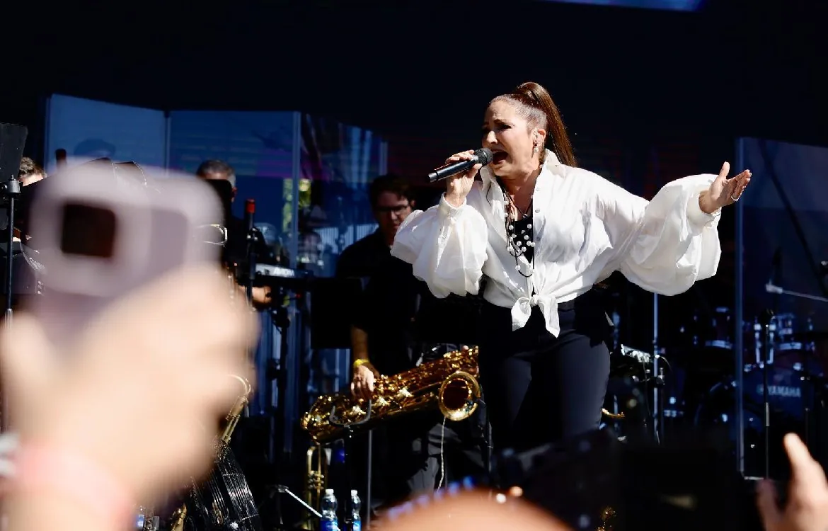 Gloria Estefan llena la Plaza de Colón de Madrid con un concierto ...
