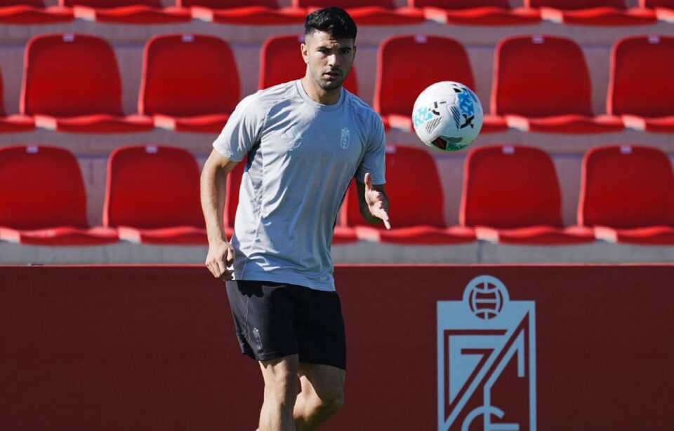 pau casadesus granada cf