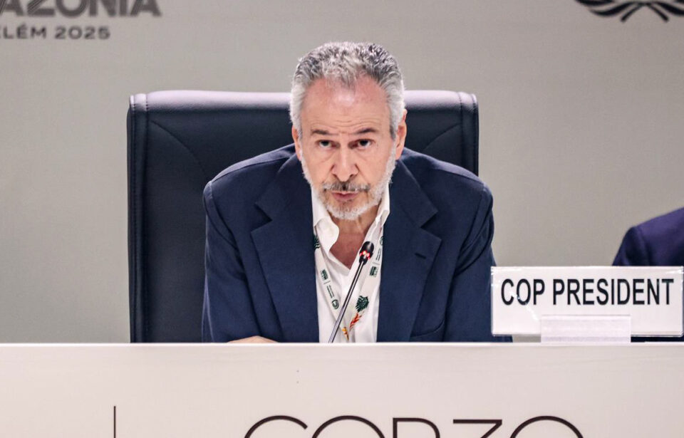 La COP30 logra un acuerdo sobre el cambio climático, sin abordar el fin de los combustibles fósiles