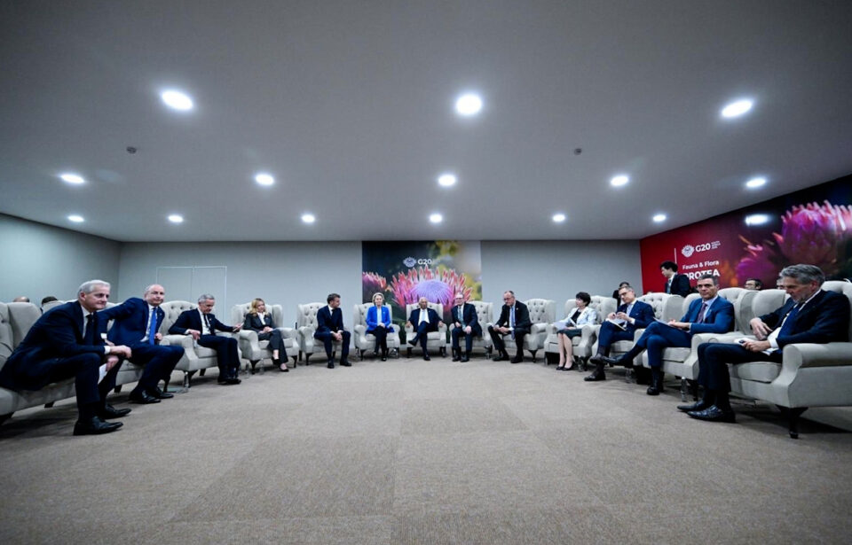 Líderes aliados de Ucrania rechazan parte del plan de paz de Trump en la cumbre del G20