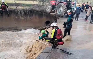 busqueda motorista illora cauce arroyo
