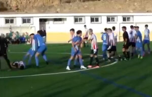 BATALLA-CAMPAL-PARTIDO-JUVENIL-GRANADA