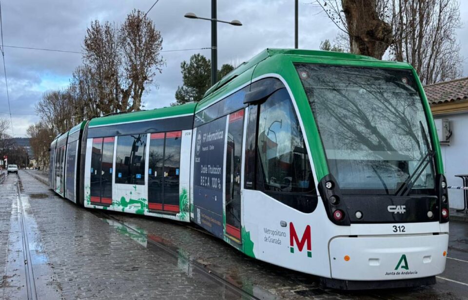 descarrila metro granada en armilla