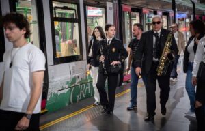 metro de granada en semana santa