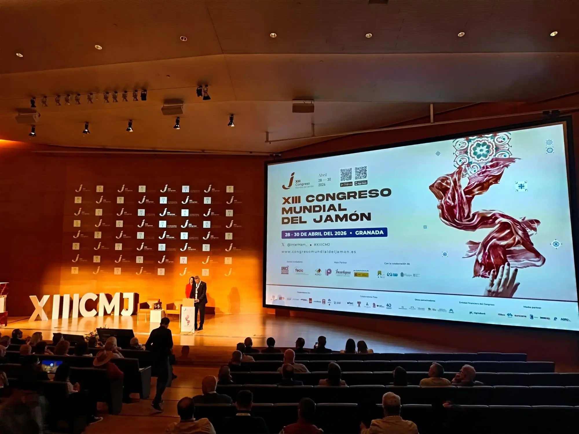 Granada se convierte en foco mundial del sector jamonero