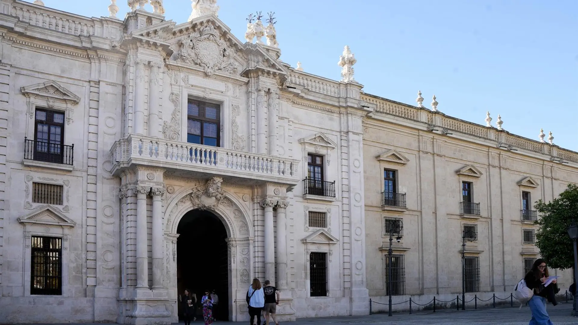 Fachada-Rectorado-Universidad-de-Sevilla