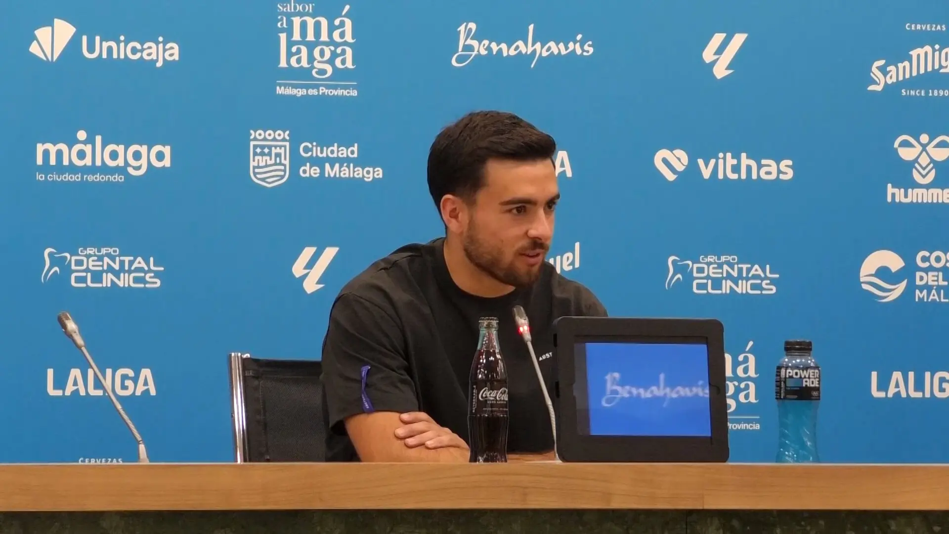 Ramón en rueda de prensa
