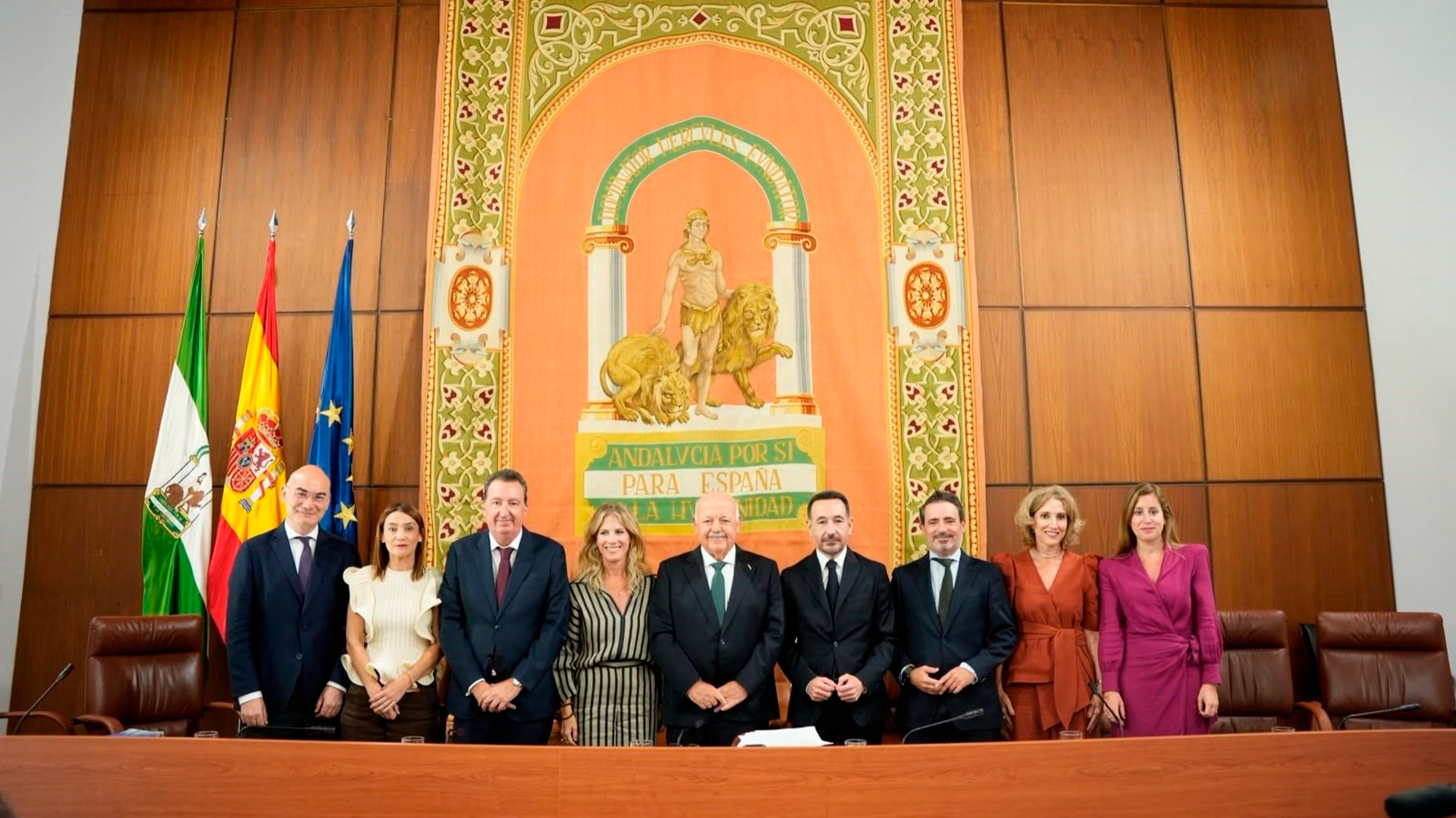 Estreno-Mesa-Parlamento