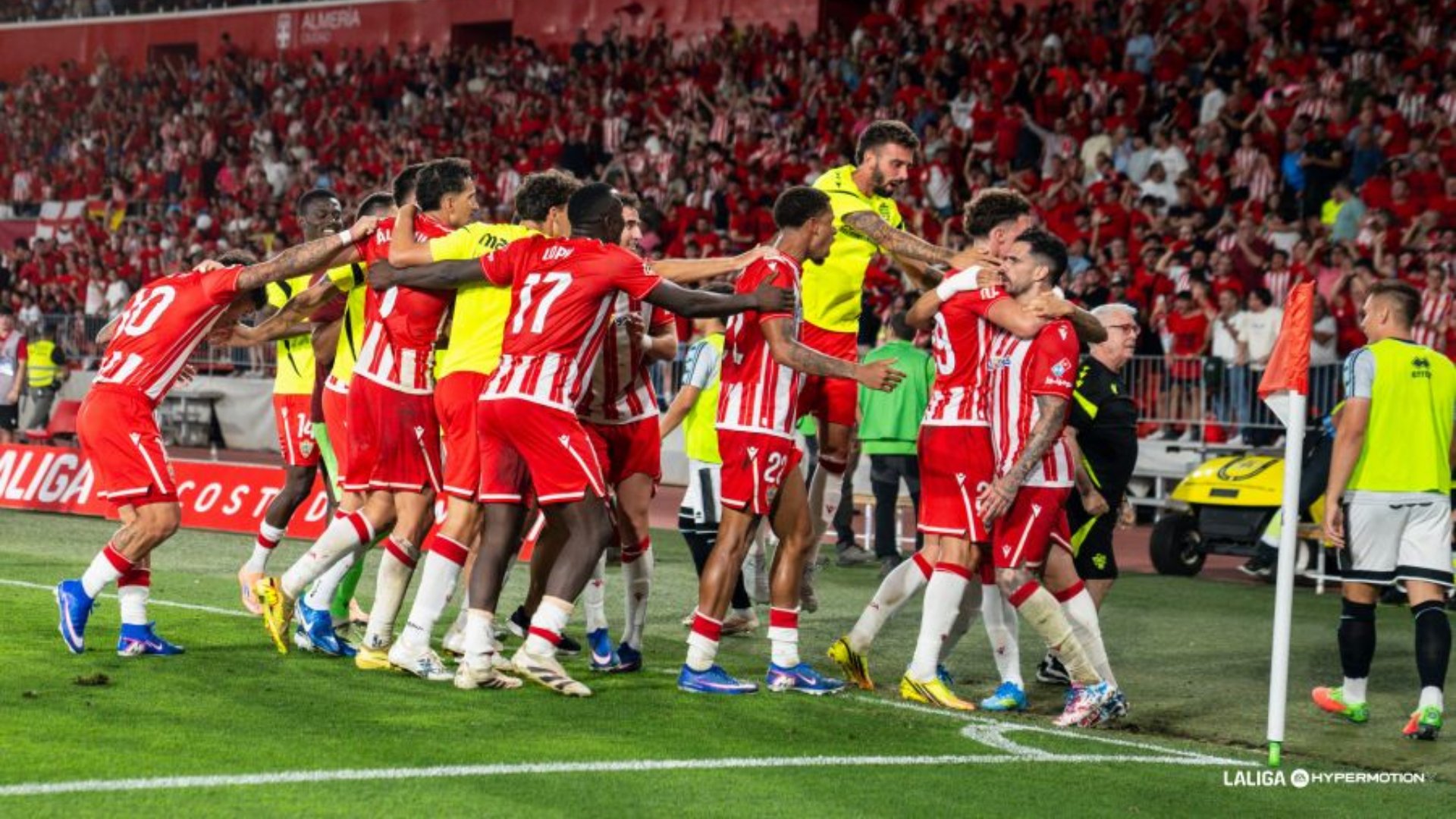 Almería celebra un gol contra el Castellón