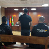 Acusado-prestando-declaracion-durante-juicio Acusado-prestando-declaracion-durante-juicio