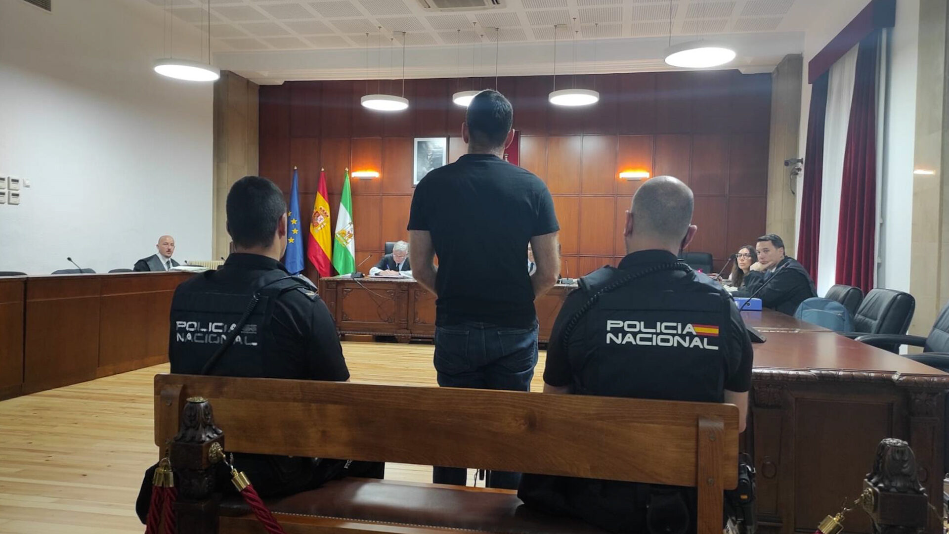 Acusado-prestando-declaracion-durante-juicio