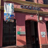 Fachada-del-colegio-concertado-Calderon-de-la-Barca-en-la-calle-Castellar.jpg Fachada-del-colegio-concertado-Calderon-de-la-Barca-en-la-calle-Castellar.jpg