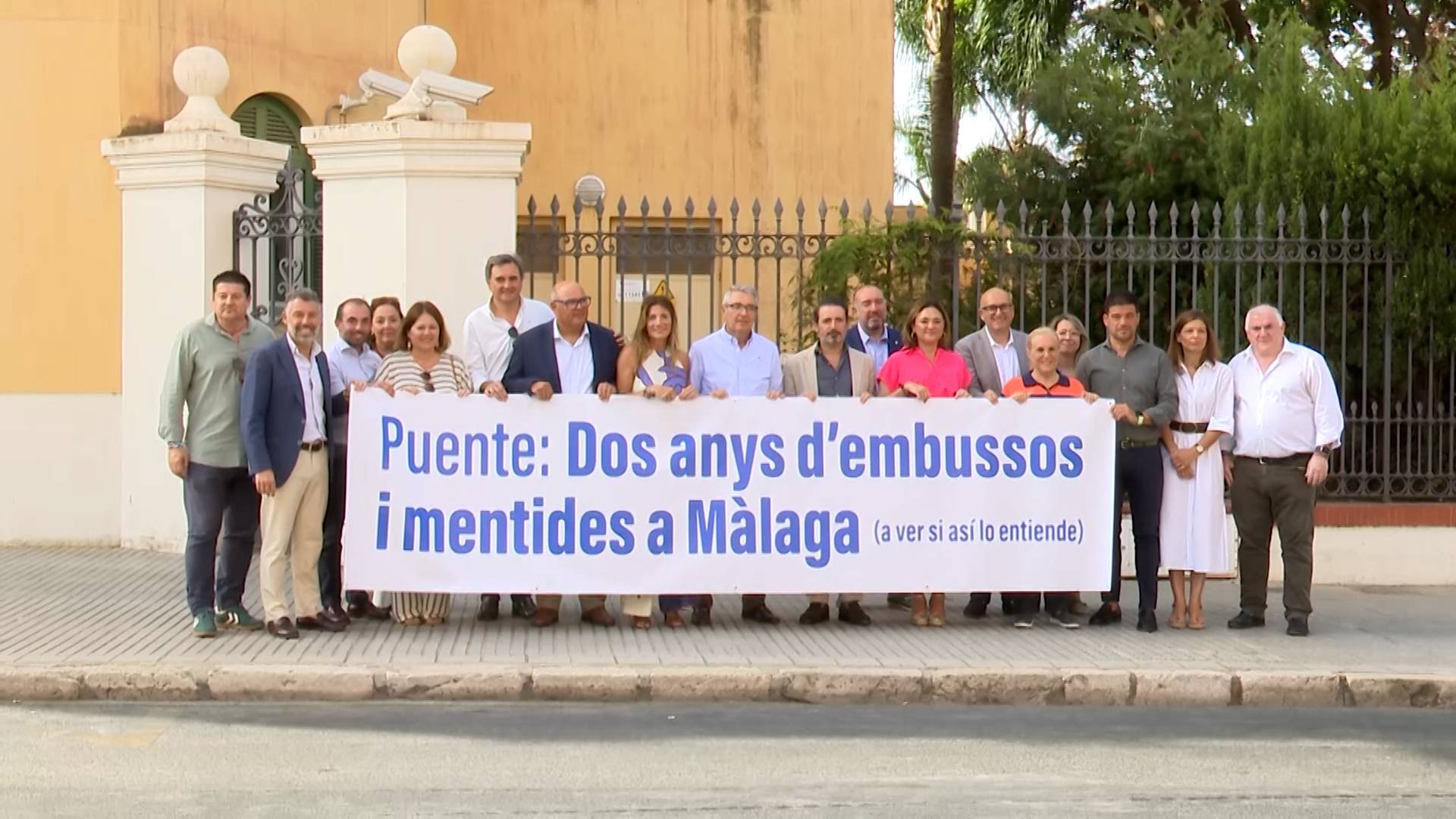 El PP llama mentiroso en catalán al ministro Puente: «Dos anys d’embussos i mentides a Màlaga»