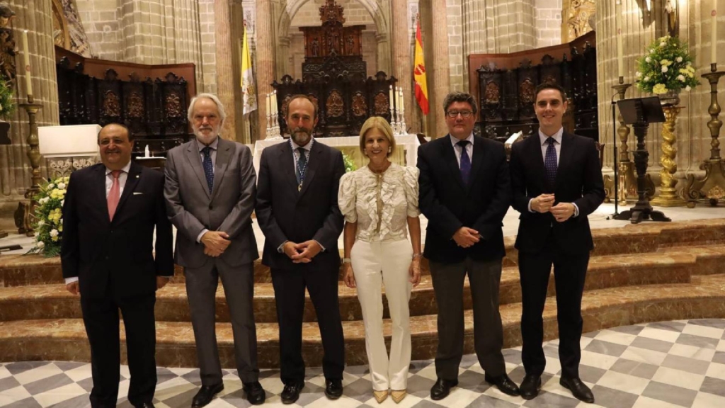 Froilán Solís toma el timón de una Unión de Hermandades que acorta su mandato en Jerez