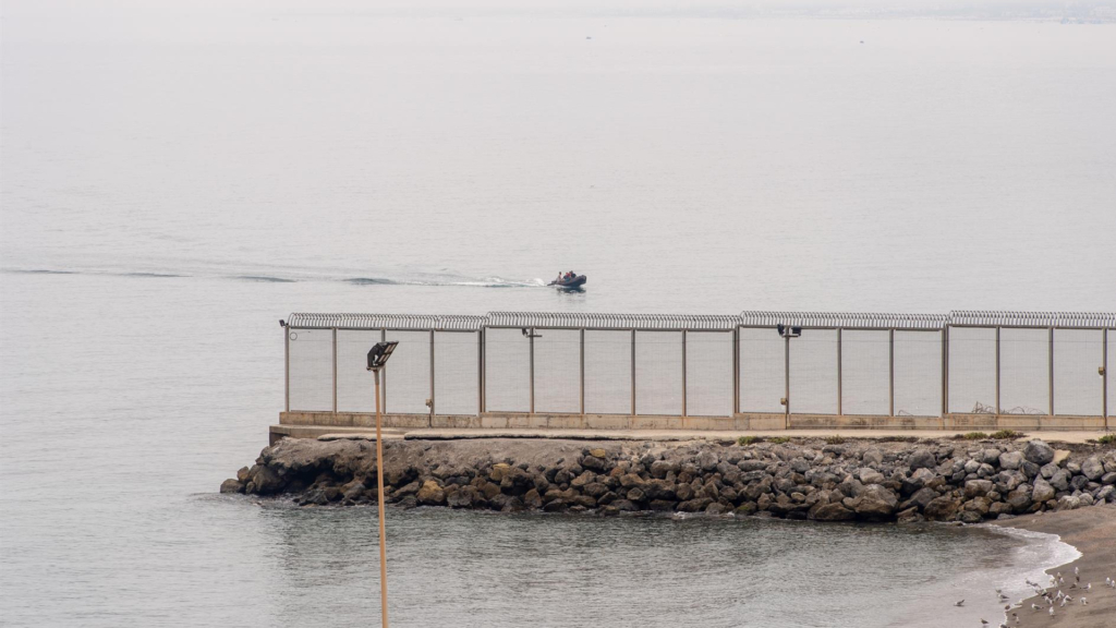 Recuperados los cadáveres de dos personas en las aguas de Ceuta tras intentar cruzar a nado desde Marruecos