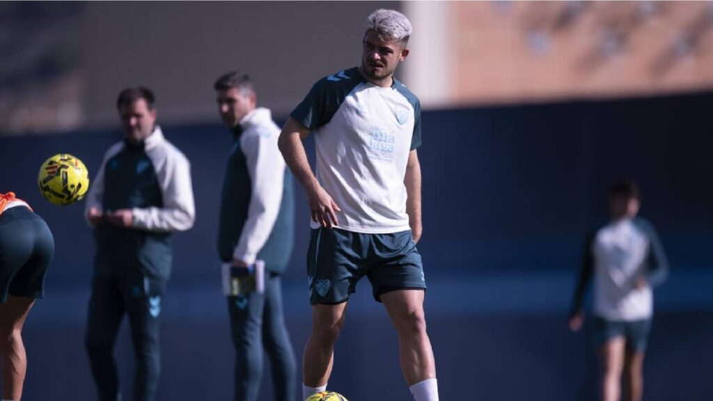 Dani Lorenzo, sobre el duro choque frente al Leicester: «Sabemos que nadie nos va a regalar nada»