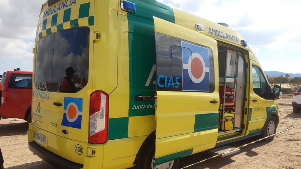 Cuatro heridos, entre ellos un menor, en un accidente de tráfico en Cenes de la Vega