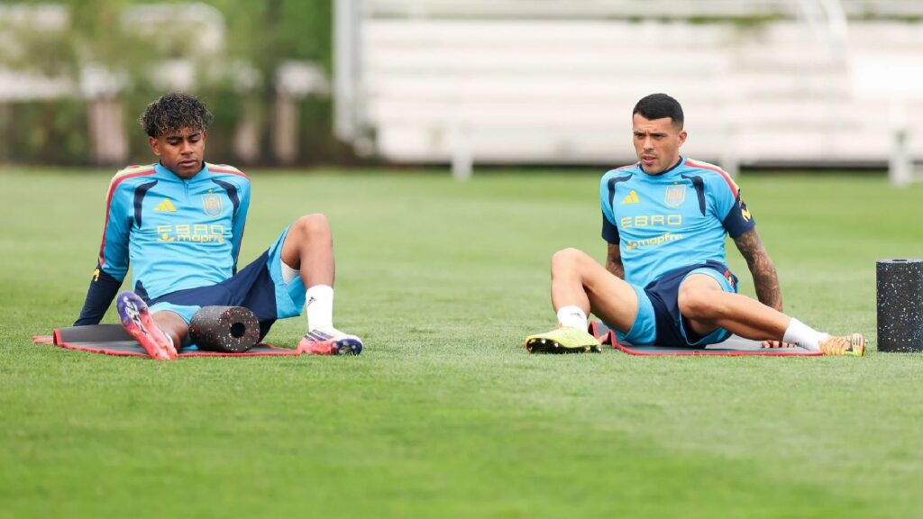 Pedro Porro causa baja por lesión en la Selección, que no convocará  «de momento» a otro jugador