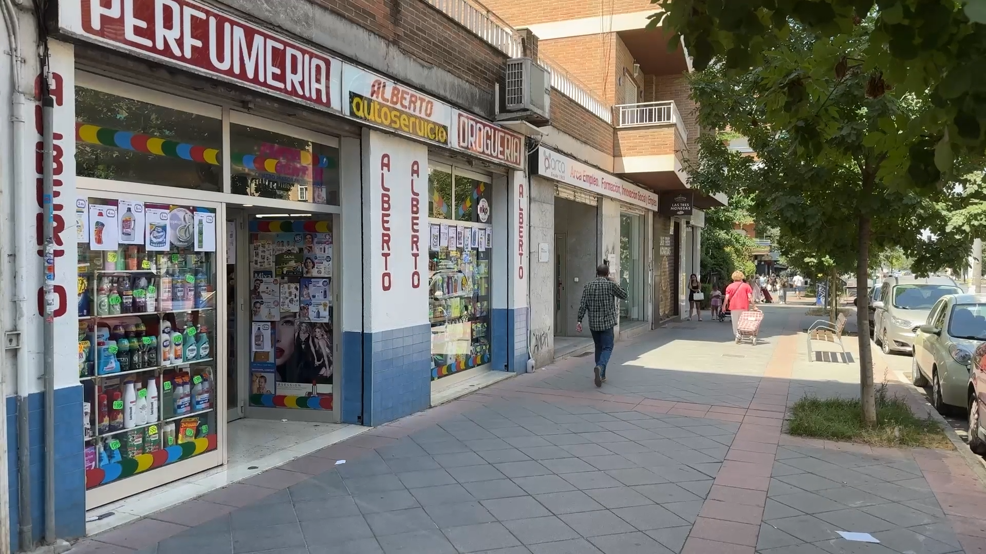 De locales a viviendas, la normativa que levanta ampollas en Granada