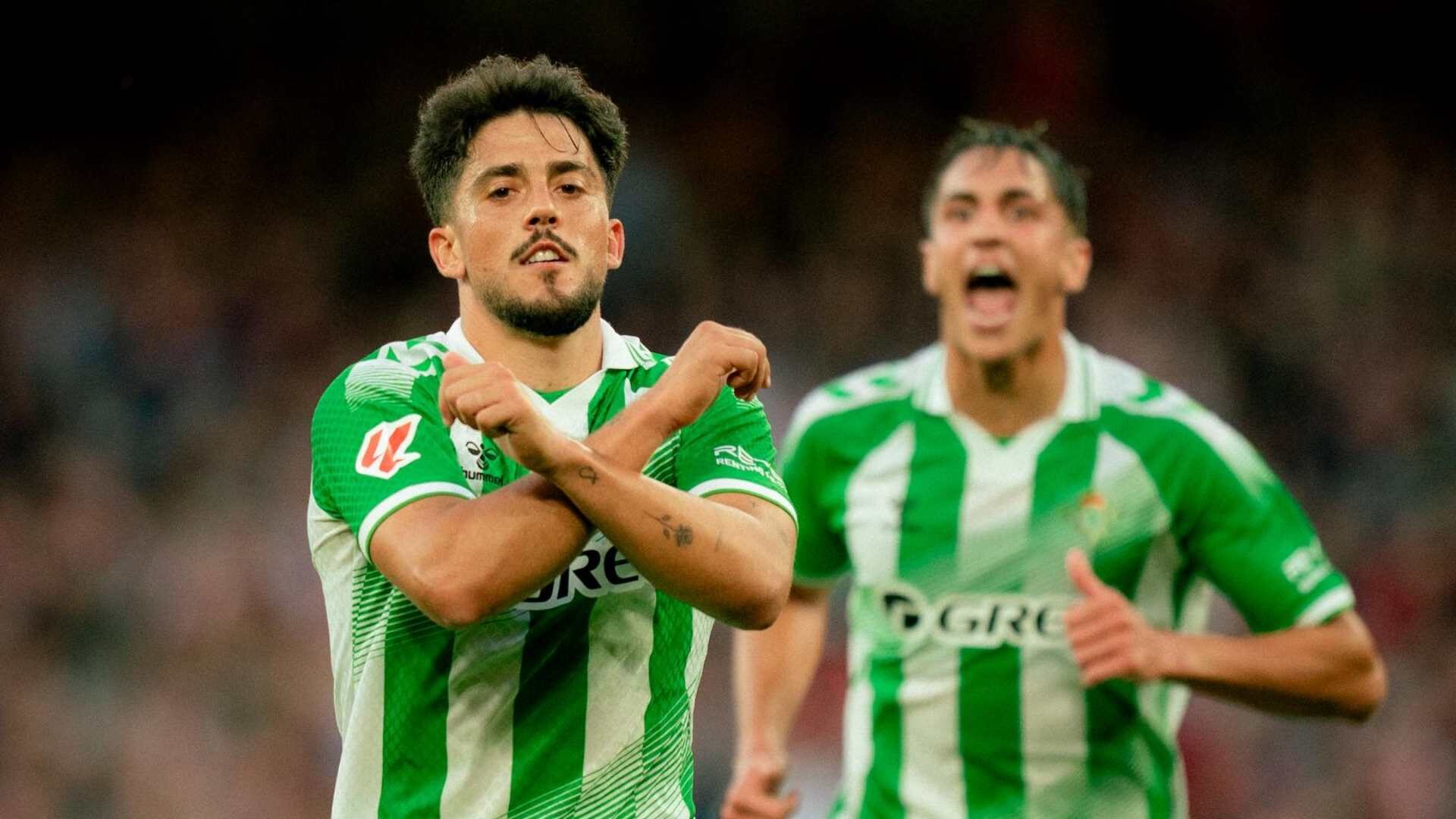 betis-arsenal-pretemporada-dublin-gol-fornals