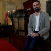 mariano ruiz sentado pleno
