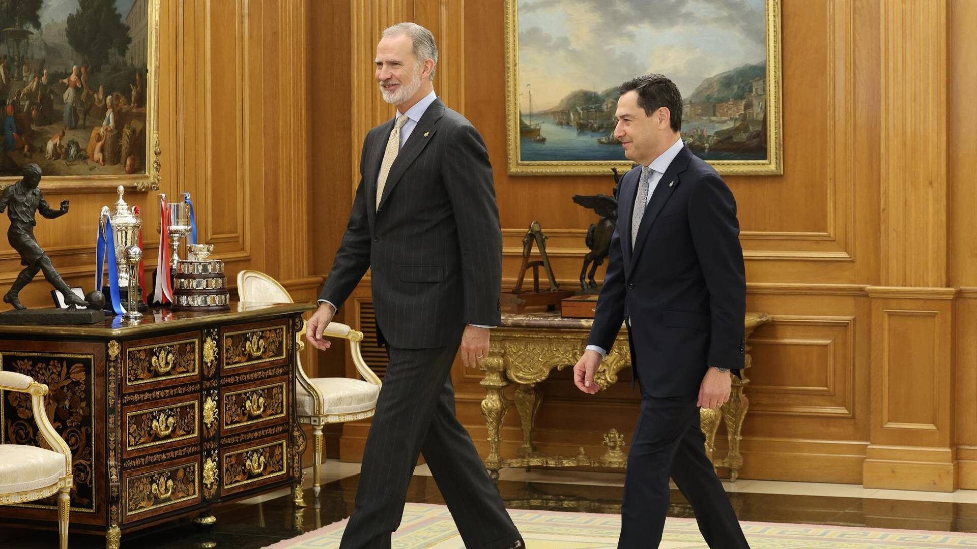 Felipe VI y Juanma Moreno