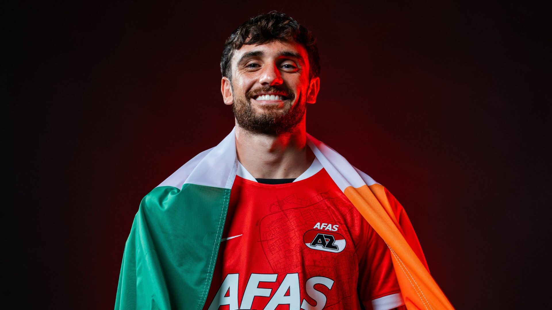 Troy-parrot-betis.jpg