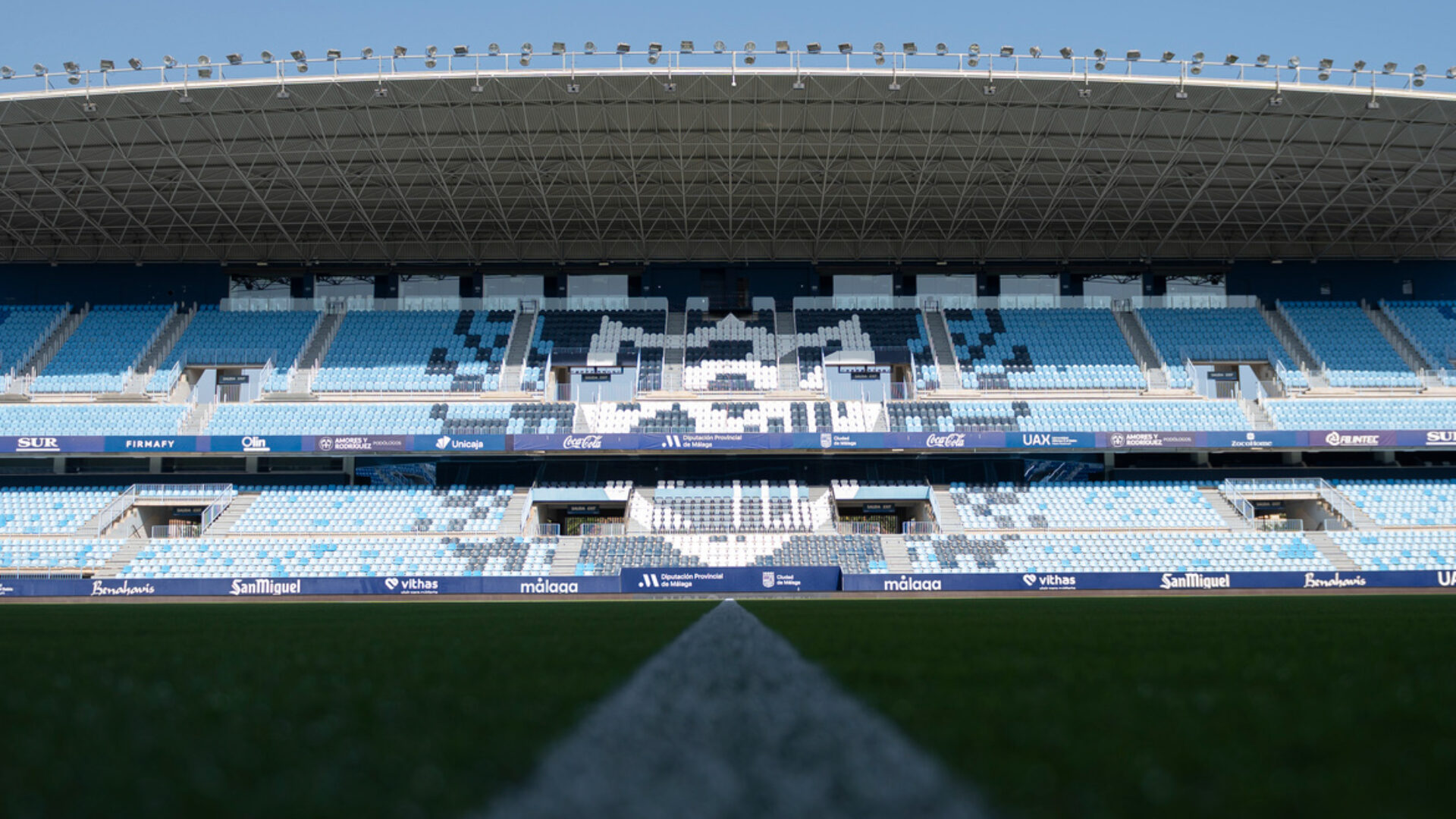 La-Rosaleda-Sin-Gente