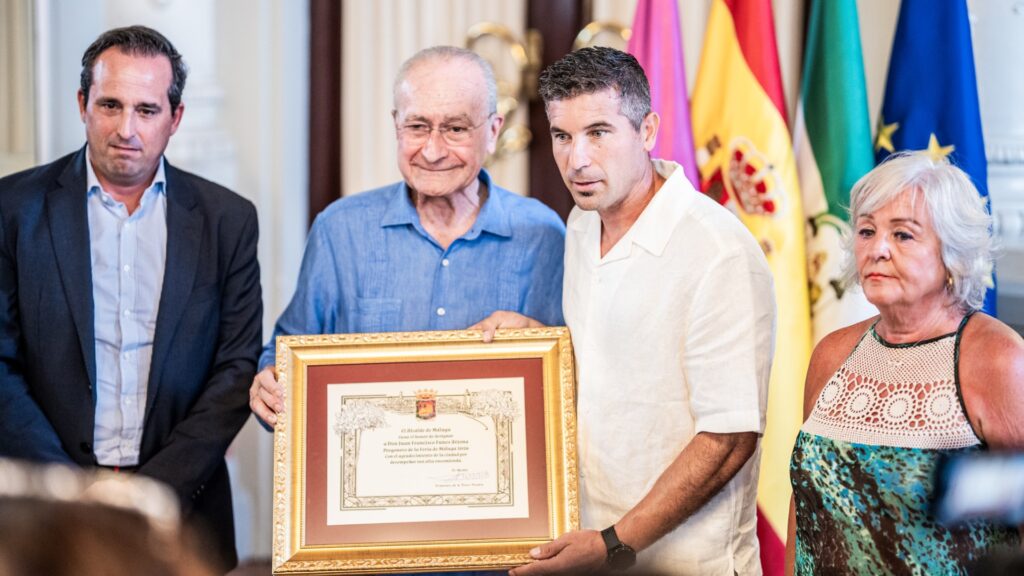 Vuelve a ver el pregón de la Feria de Málaga 2026 a cargo del entrenador Juanfran Funes