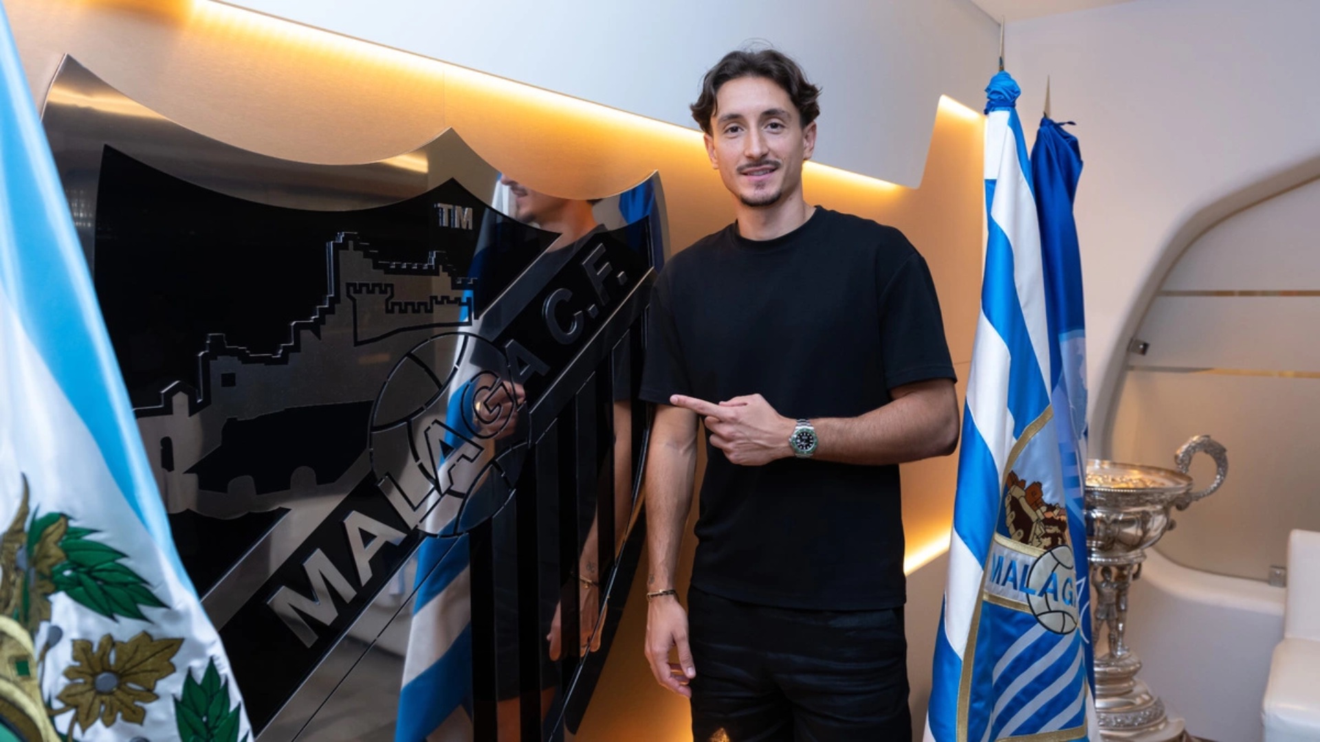 El Málaga tiene nuevo especialista a balón parado: Pablo Martínez destaca en una faceta necesaria en Martiricos