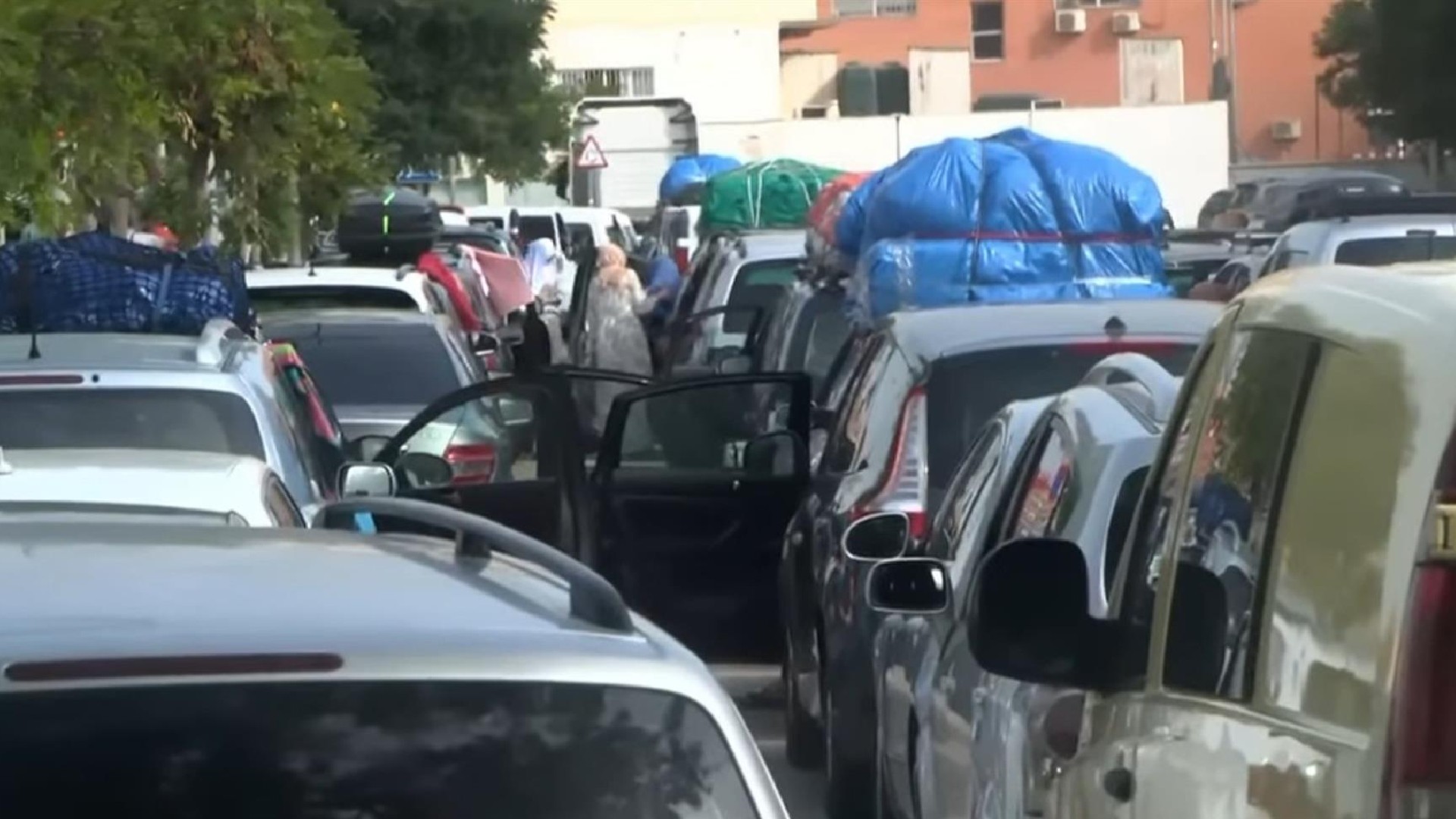 Ceuta trata de recuperar la normalidad tras la llegada masiva de 50.000 migrantes y Melilla reabre el paso de Beni Enzar