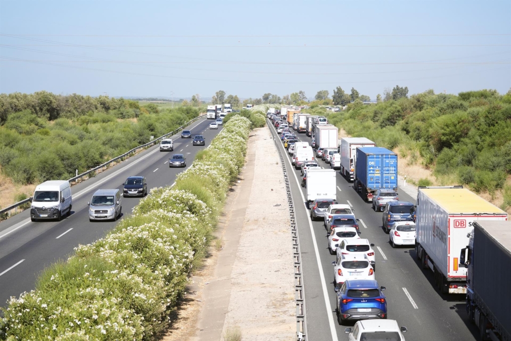 Andalucía registra dos fallecidos en sus carreteras durante el penúltimo fin de semana de agosto
