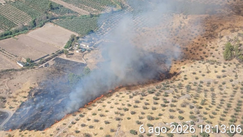 Otro incendio en Granada: el fuego activa al Plan Infoca en Pinos Puente