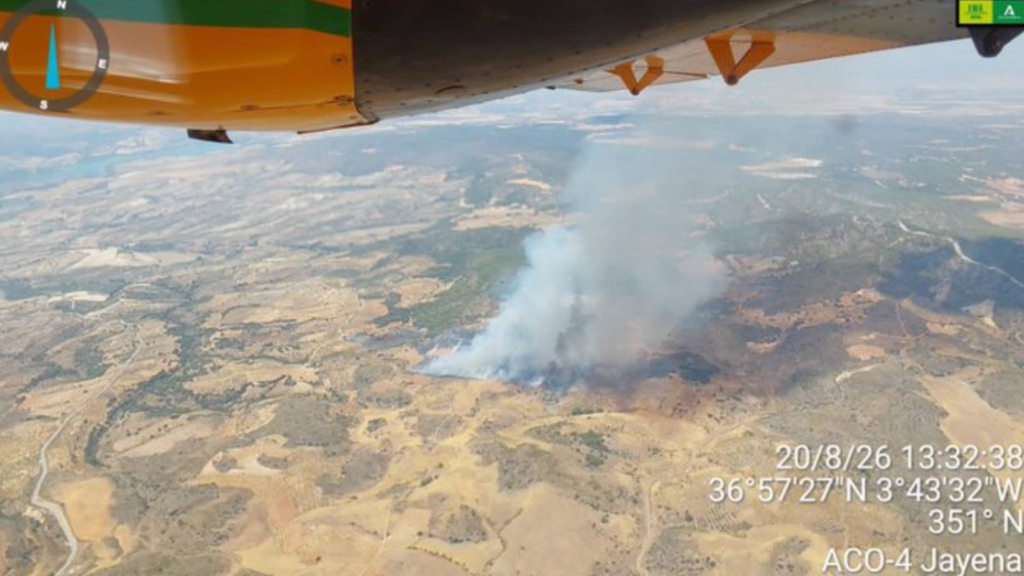 Declarado un incendio forestal en Jayena
