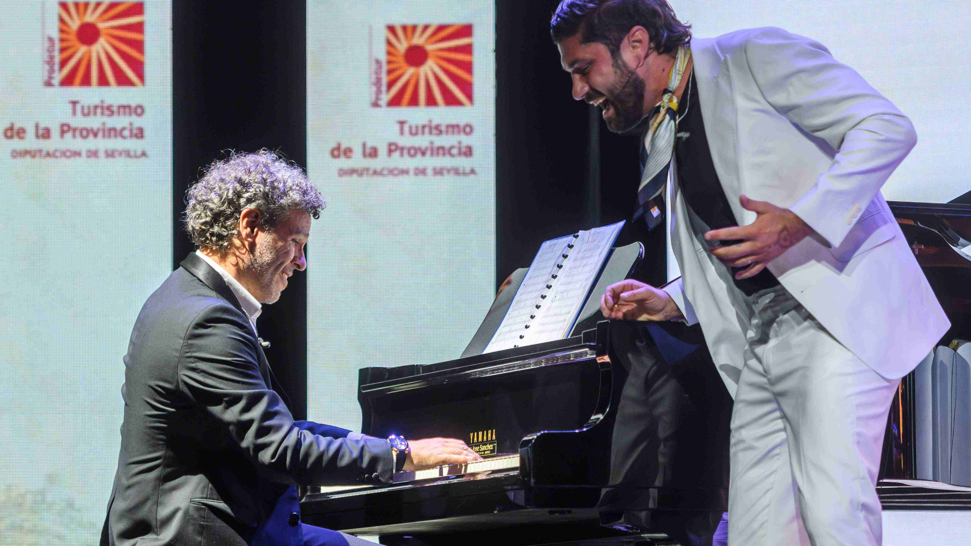 ‘Mi trocito de cielo’, la canción que pone banda sonora a la provincia de Sevilla con un videoclip espectacular