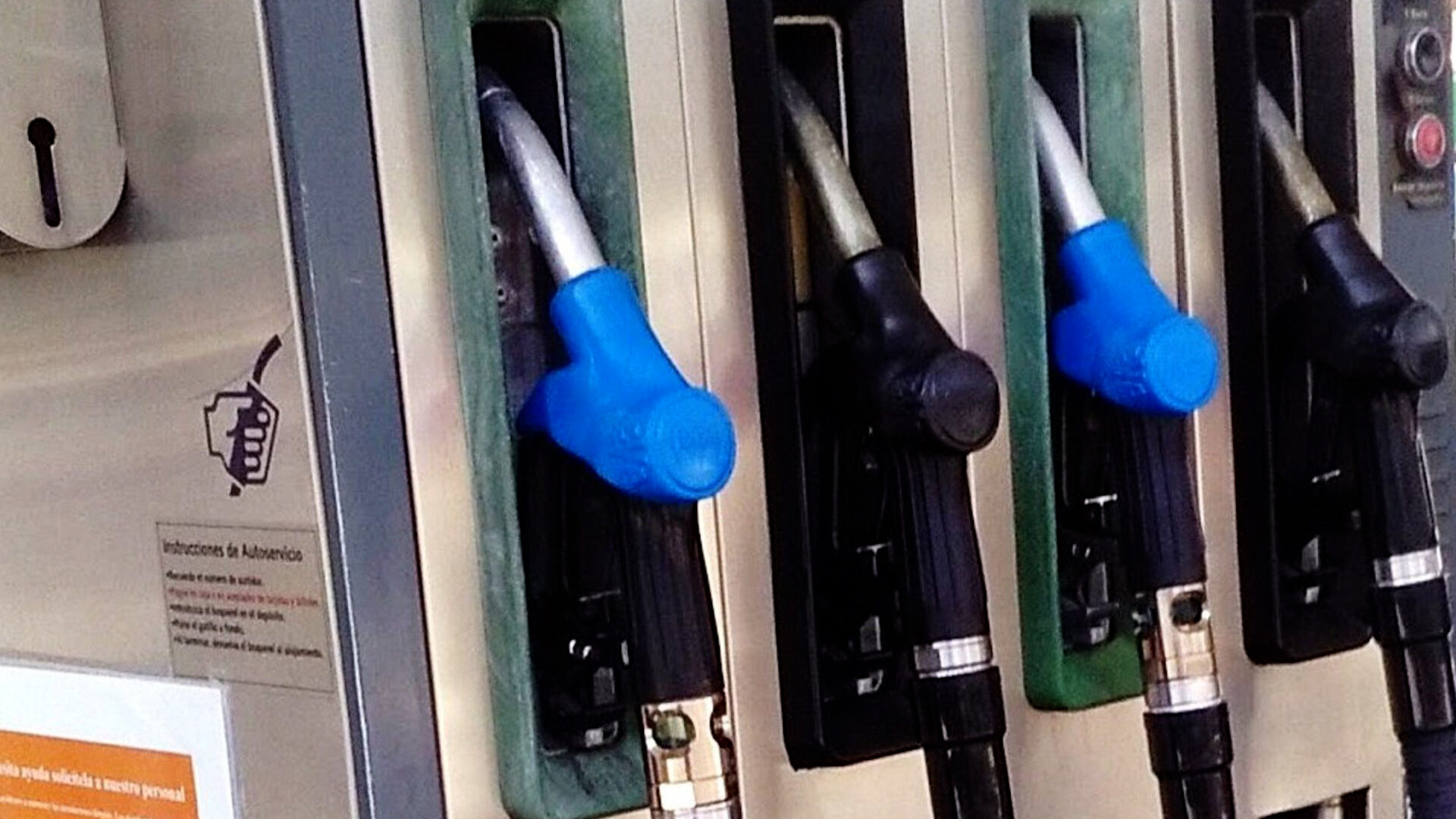 surtidores-gasolinaa