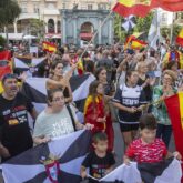 Decenas-de-personas-se-manifiestan-ante-la-situacion-migratoria-en-Ceuta