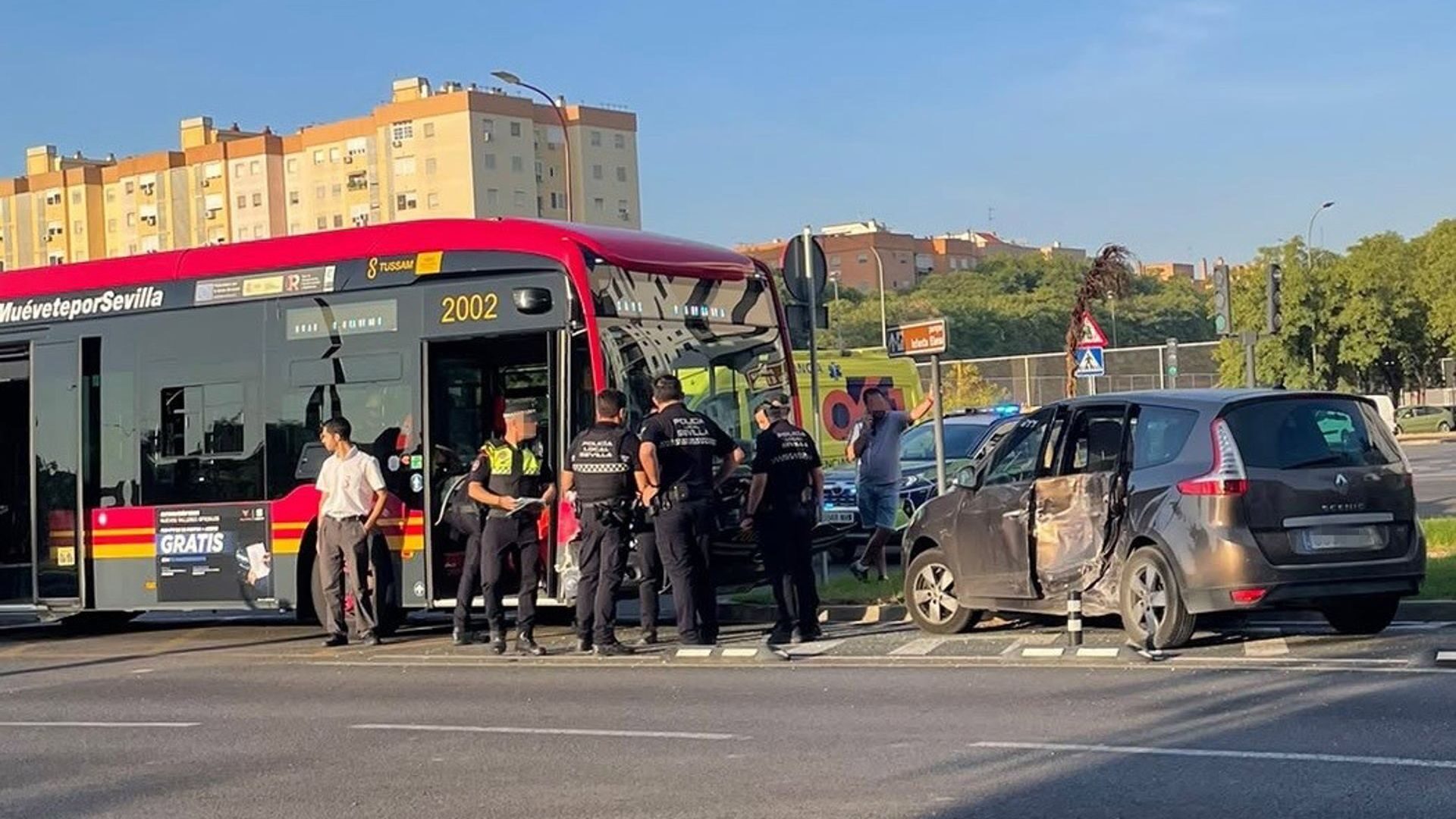 Accidente-TB1-con-un-vehiculo
