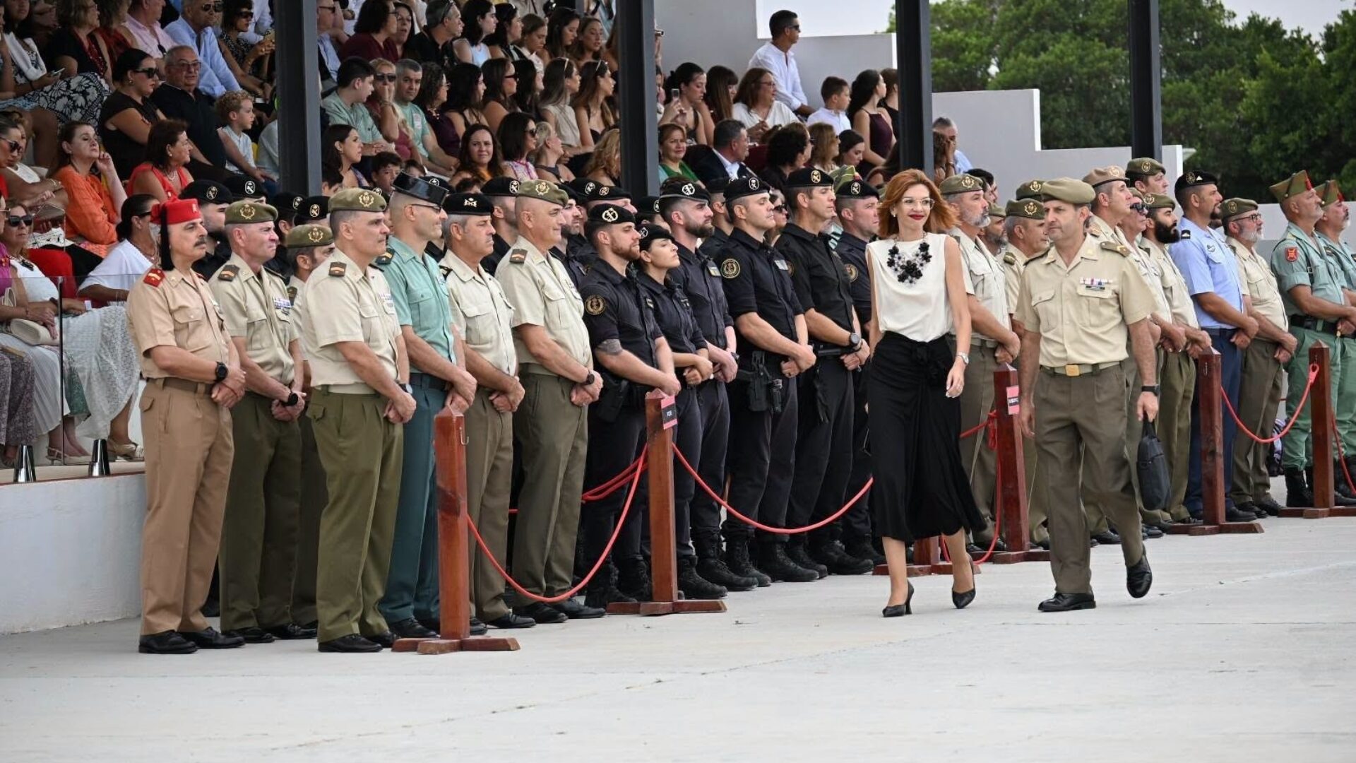 EuropaPress_7788399_delegada_gobierno_acudido_domingo_actos_106_aniversario_legion