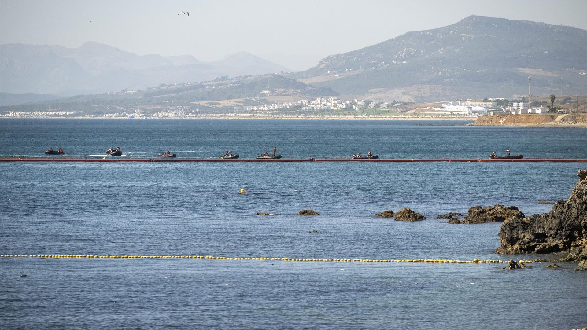 frontera marruecos ceuta mar barreras