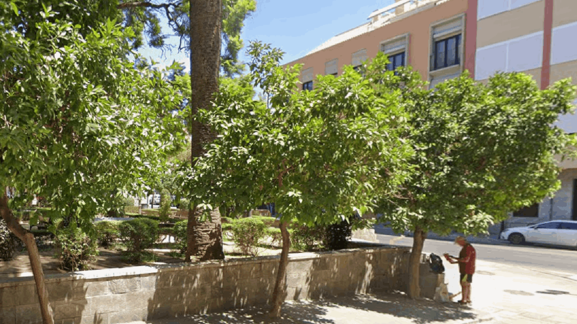 Hallan el cadáver de un hombre de 51 años en un banco del Jardín de los Monos de Málaga