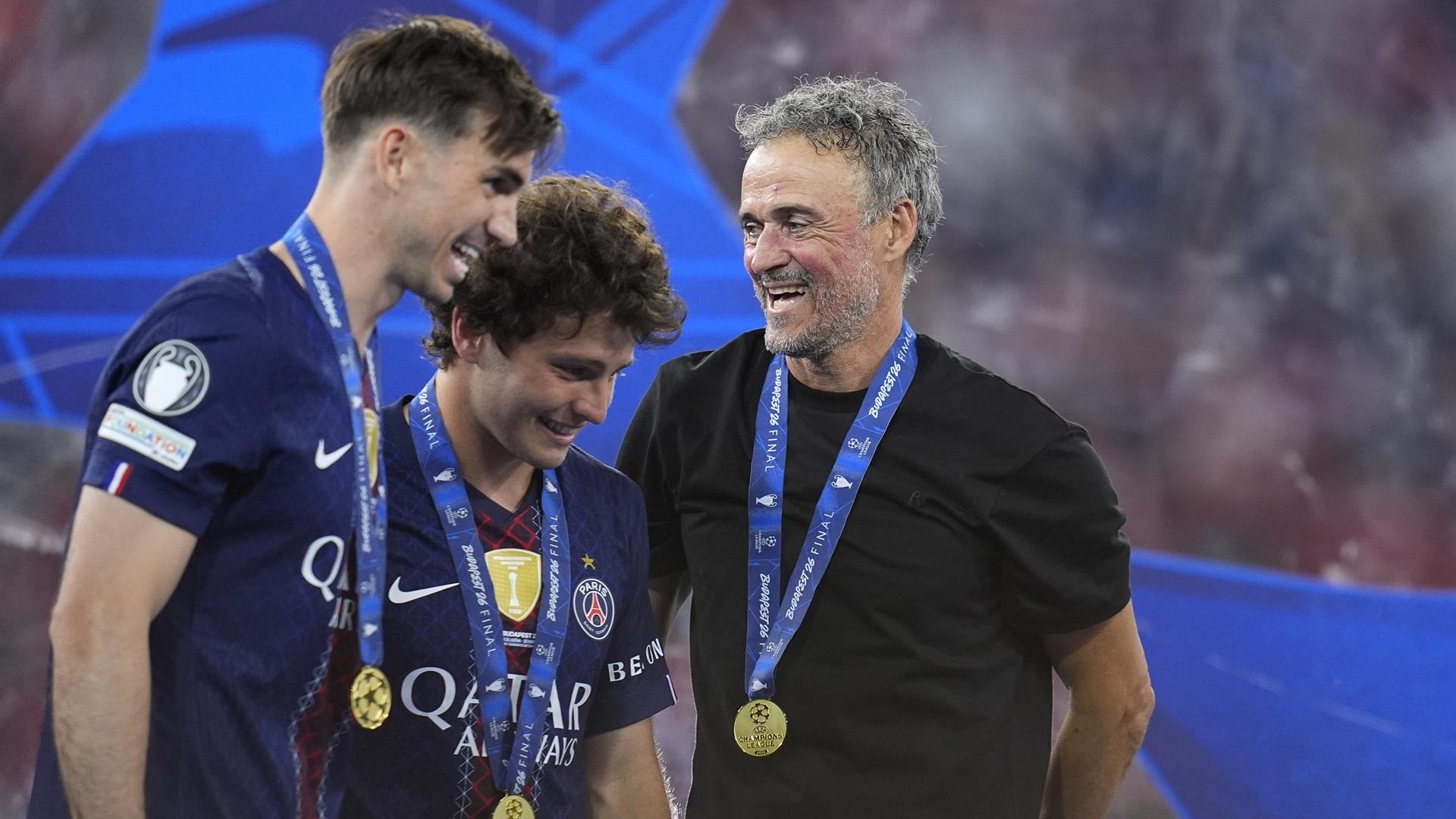 Luis Enrique renueva con el PSG y da un salto en el ranking de entrenadores mejor pagados