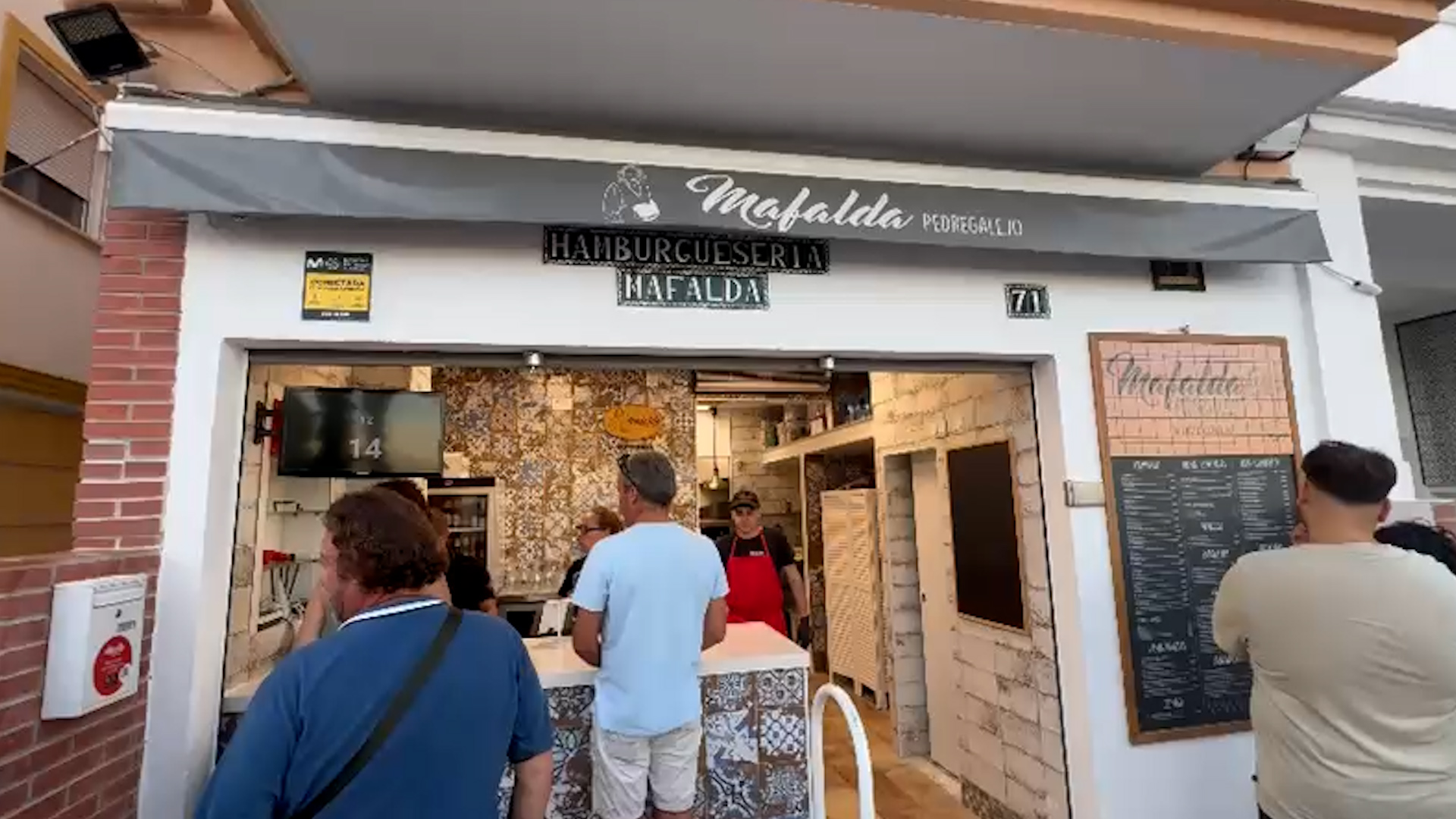 Málaga vuelve a disfrutar de los camperos de Mafalda: el famoso local reabre sus puertas tras las obras en Pedregalejo