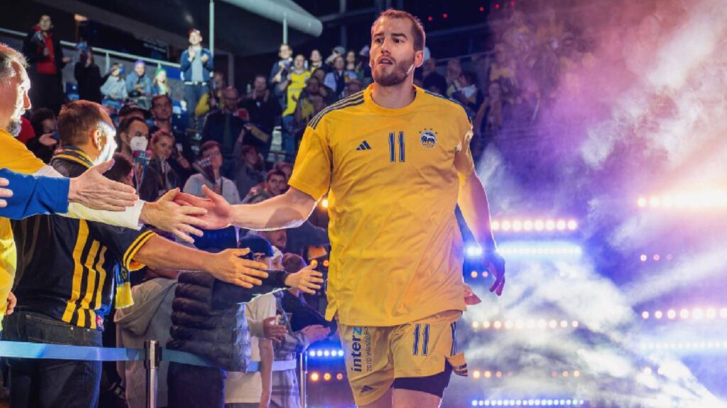 Unicaja se refuerza con el fichaje del alero estadounidense Matt Thomas
